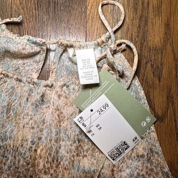 NWT H&M Strappy Halter Top Cinched Waist Satin Pastel Light Floral Blouse - Picture 5 of 6